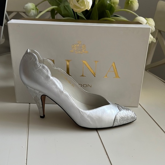 Vintage Gina London Pumps Silver with patterned toe caps, US 9 - Picture 6 of 8